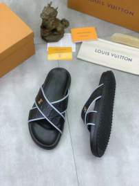 Picture of Louis Vuitton Slippers _SKULVsz38-45mnf3171537